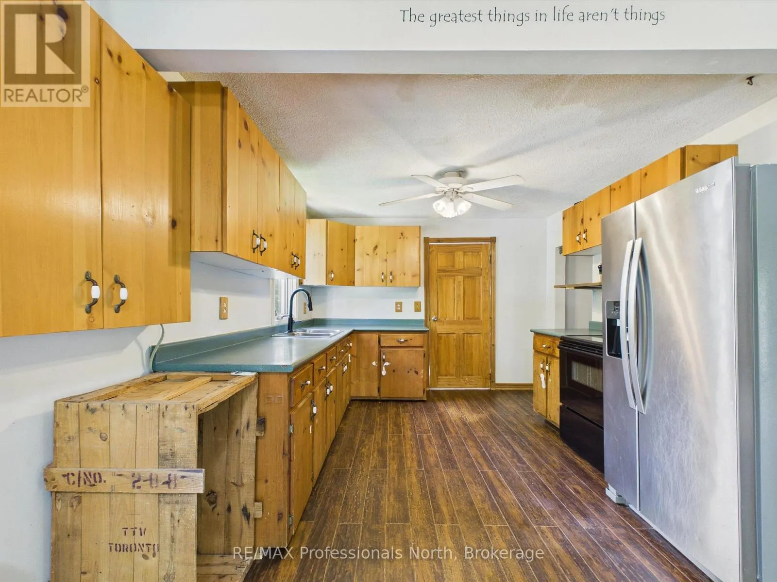 31 HUTCHESON BEACH ROAD E