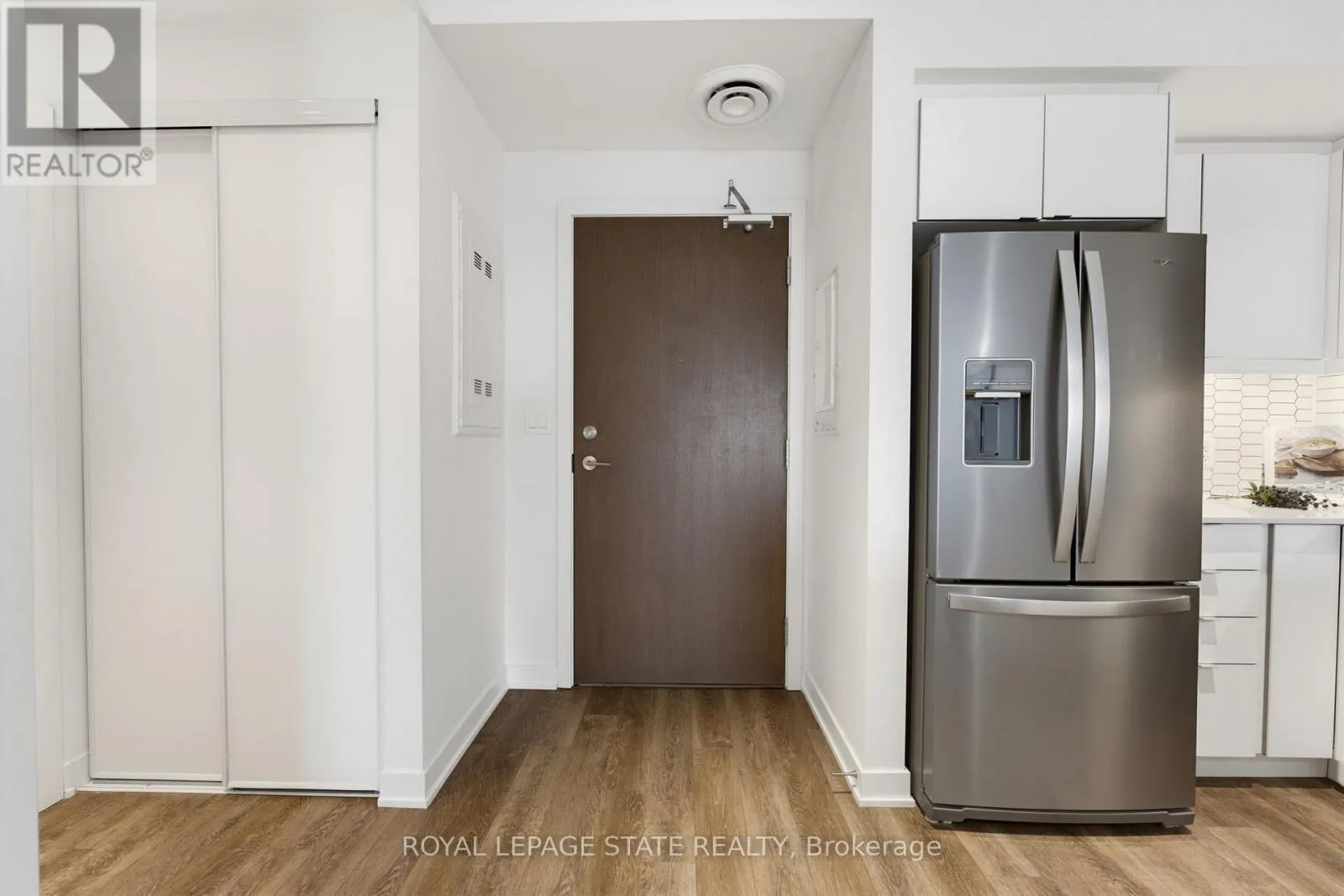 513 - 16 MARKLE CRESCENT