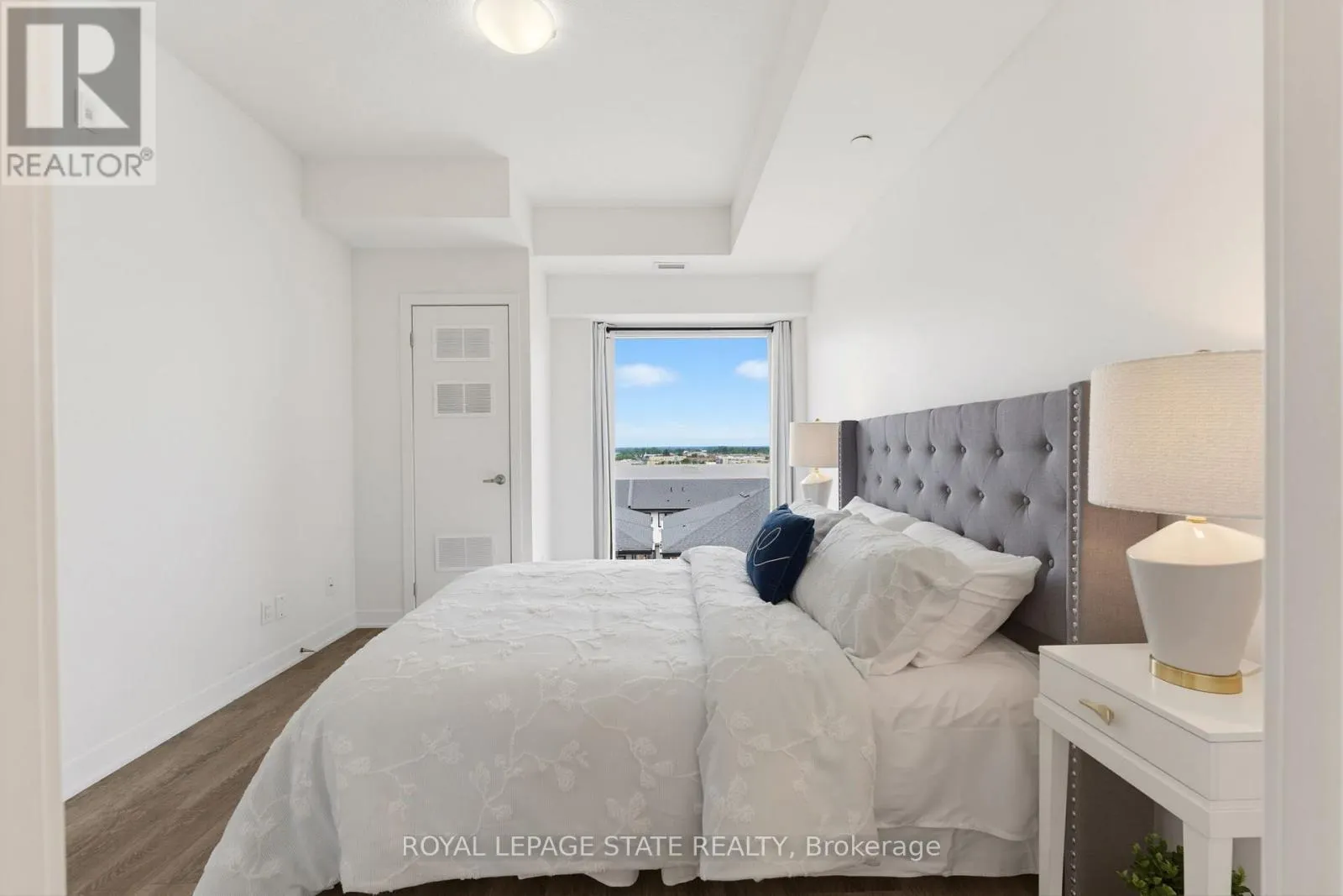 513 - 16 MARKLE CRESCENT