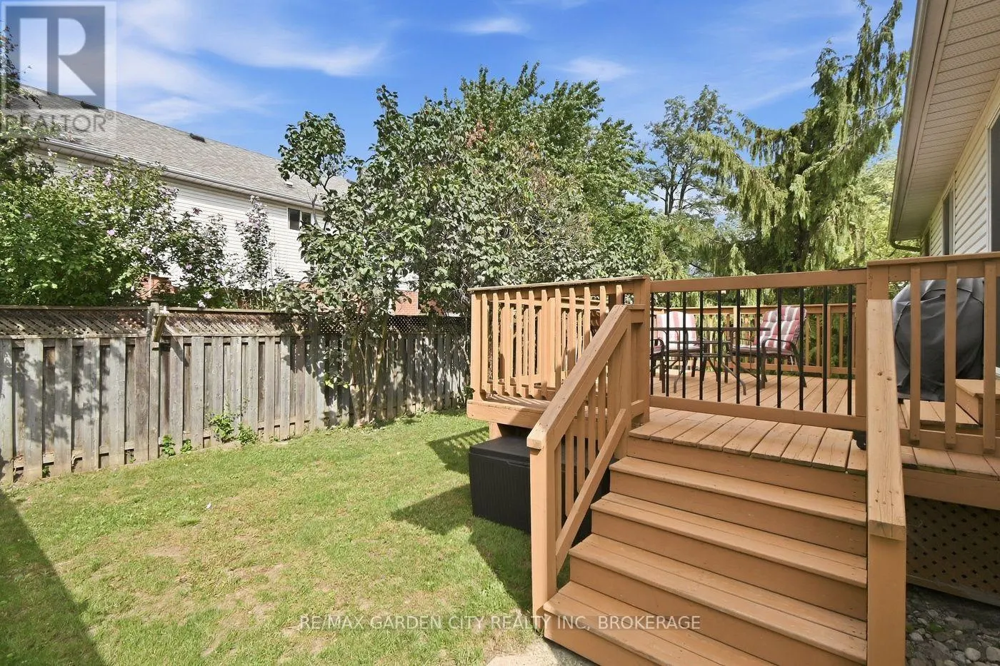 21 B KELSON AVENUE N