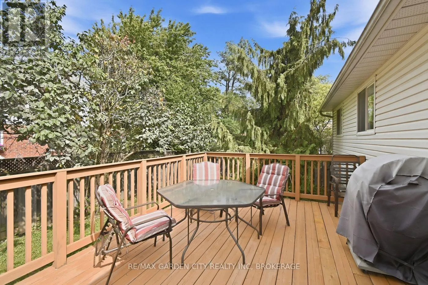 21 B KELSON AVENUE N