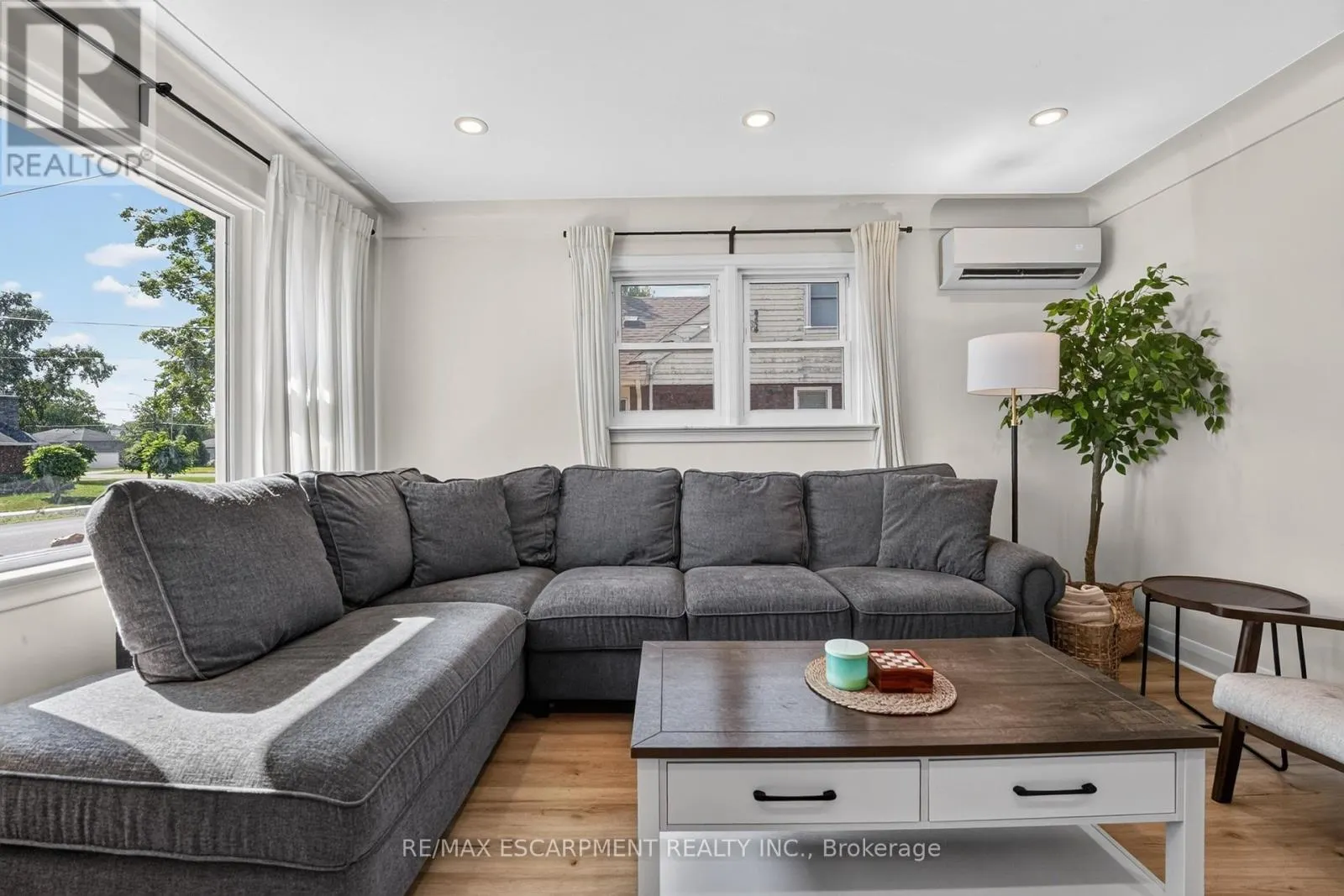 158 HOMEWOOD AVENUE