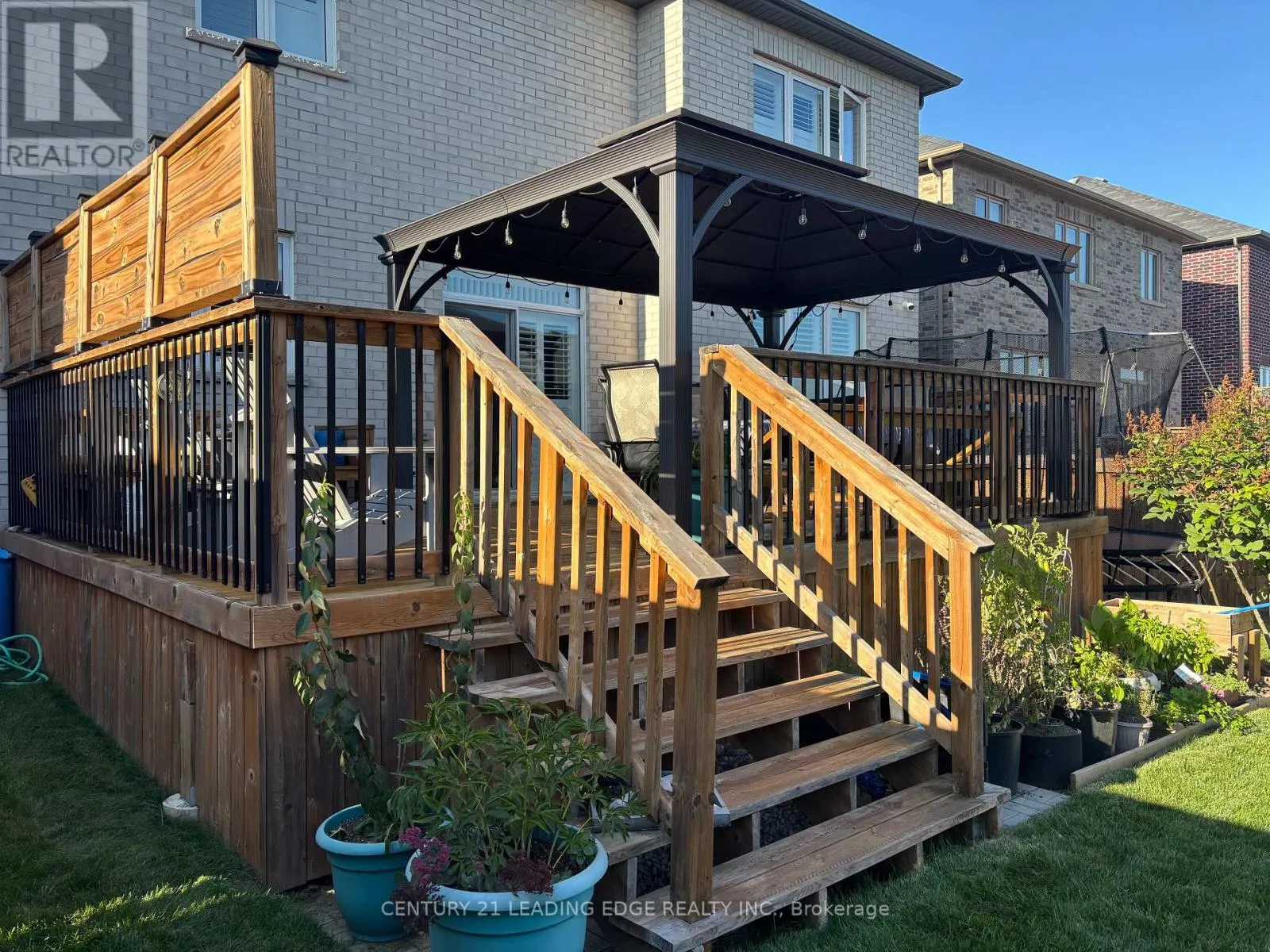 63 NORTHHILL AVENUE