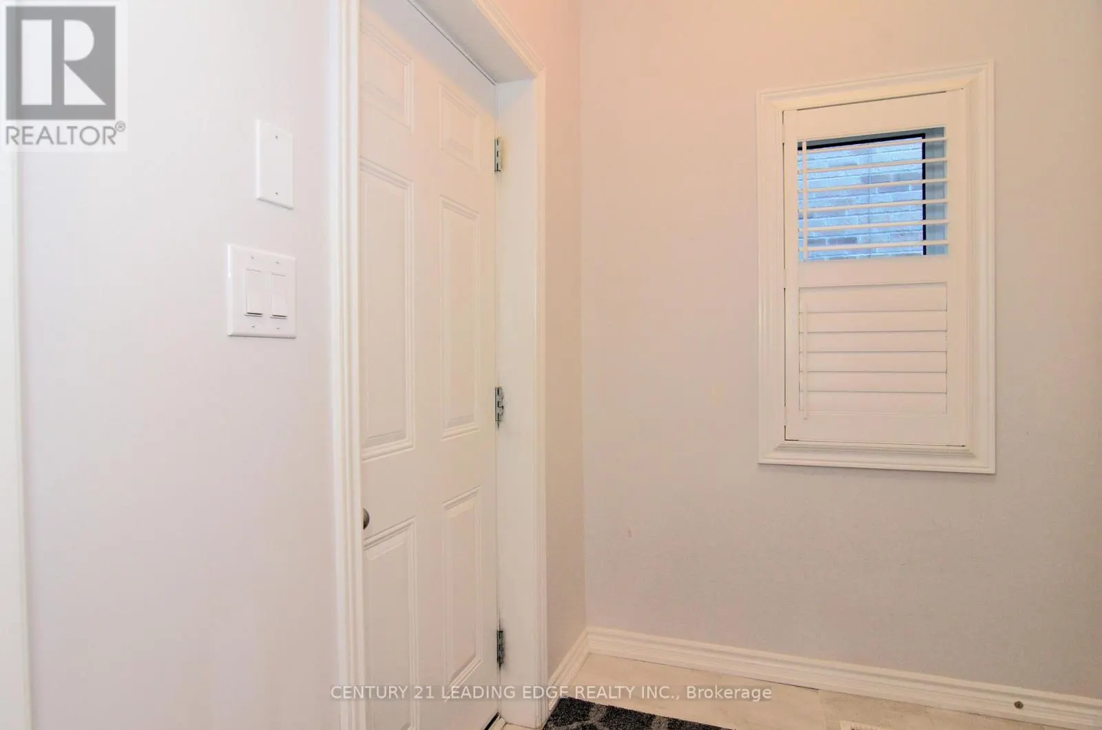 63 NORTHHILL AVENUE