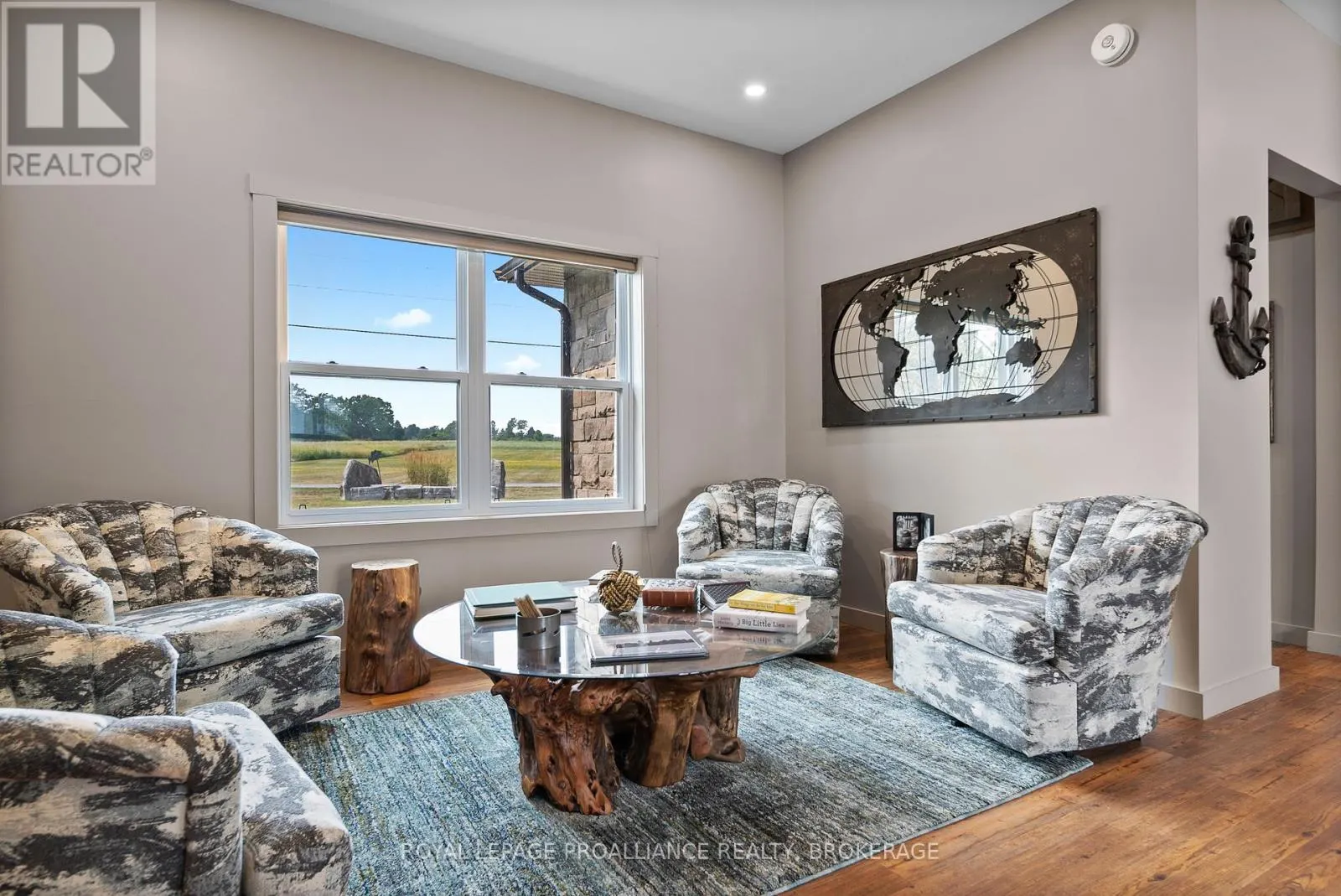 199 & 213 LEONE'S COVE LANE