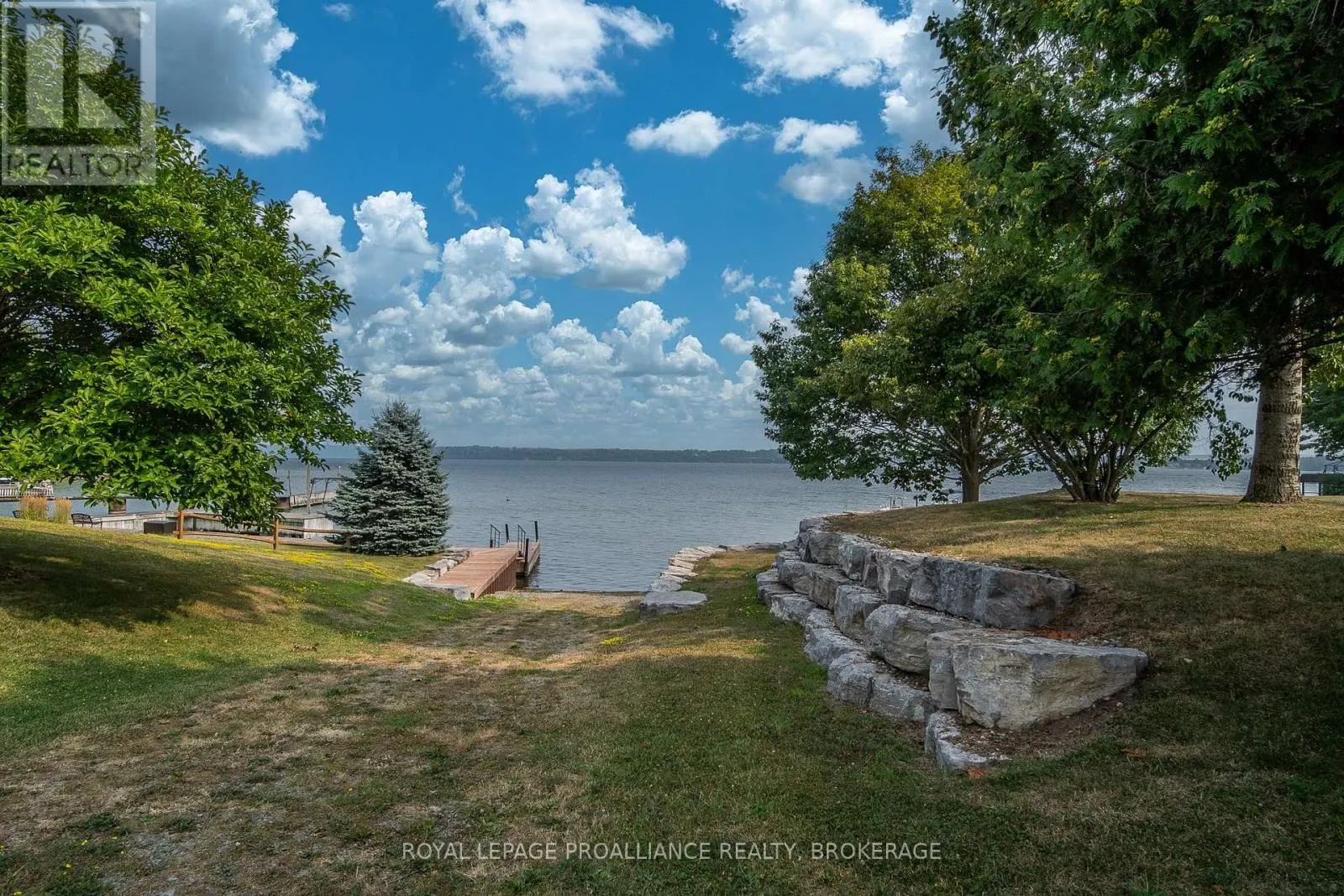 199 & 213 LEONE'S COVE LANE
