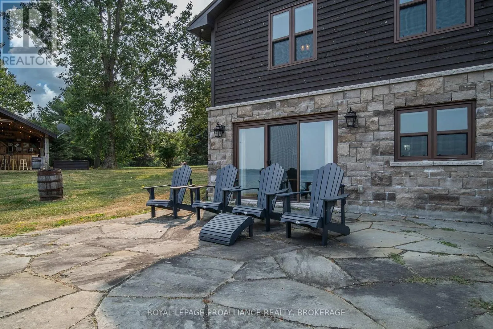 199 & 213 LEONE'S COVE LANE