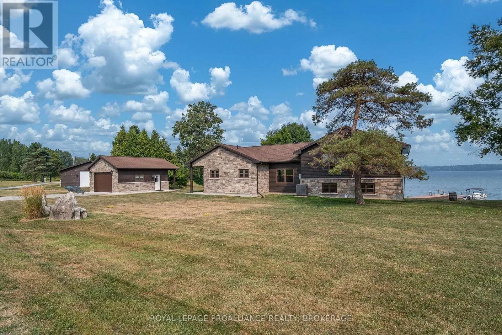 199 & 213 LEONE'S COVE LANE