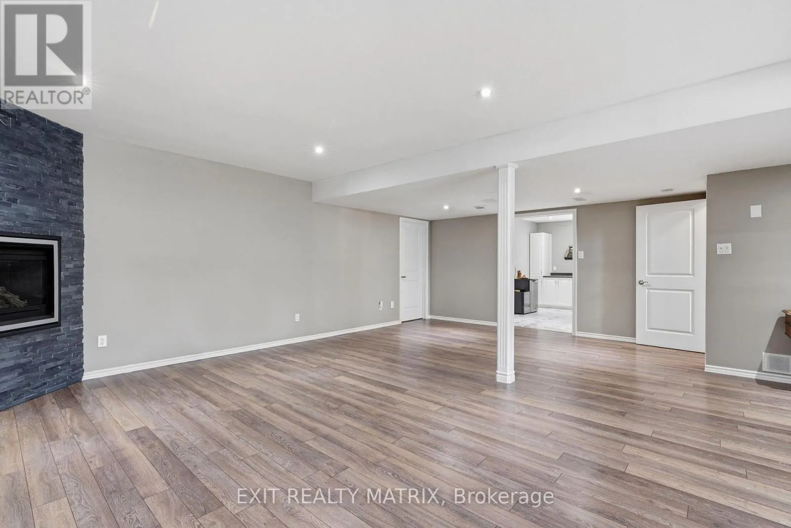 309 COLMAR STREET