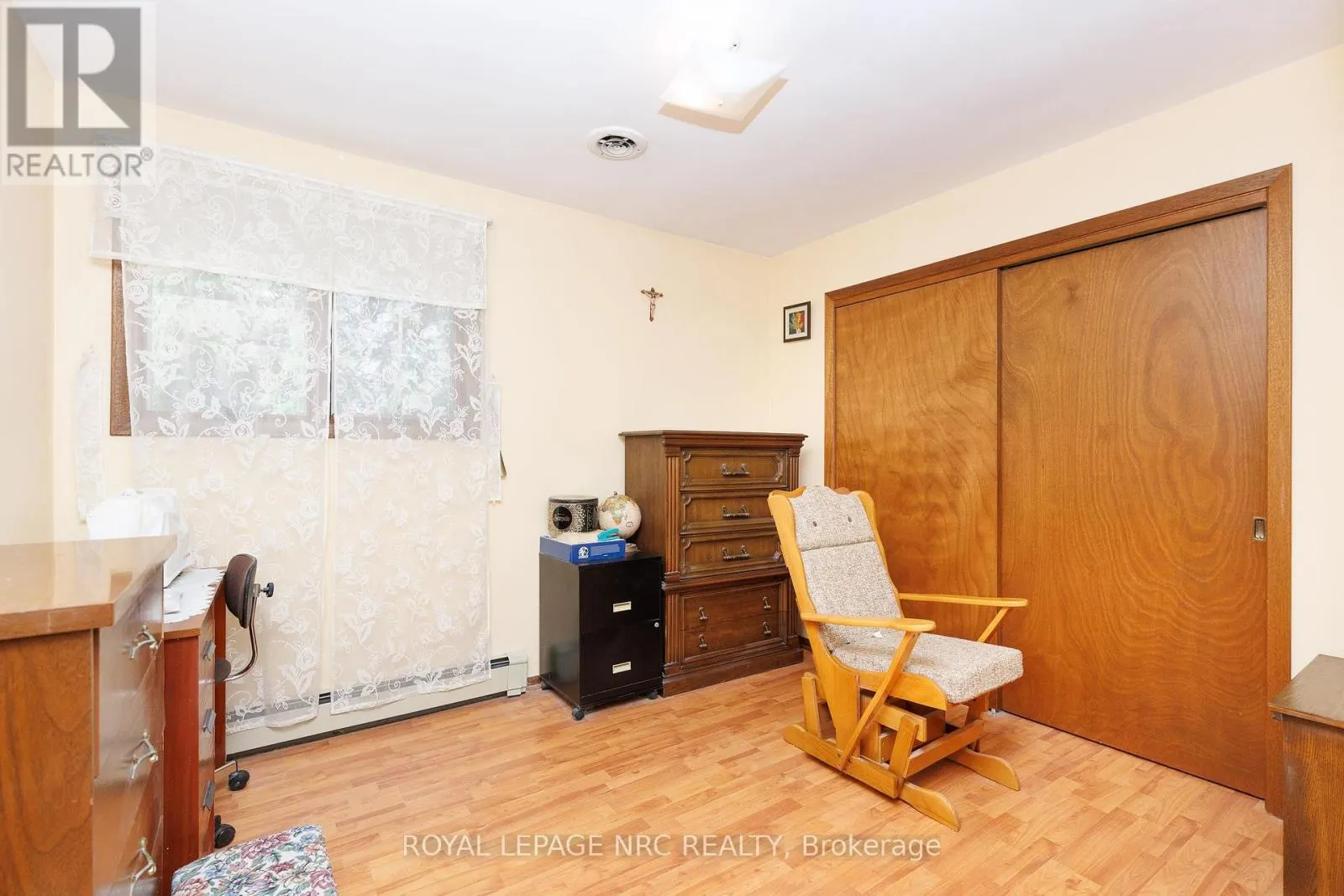 233 WEST SIDE ROAD