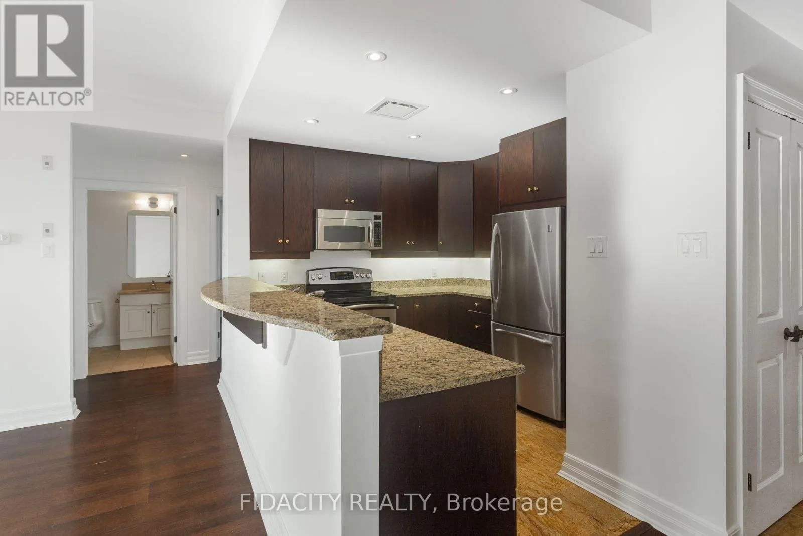 302 - 320 MCLEOD STREET