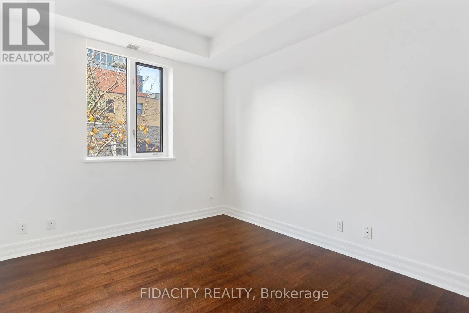 302 - 320 MCLEOD STREET