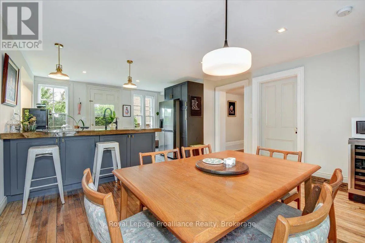 7 MARMORA STREET