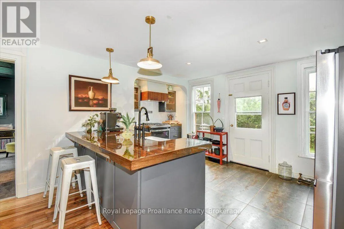7 MARMORA STREET