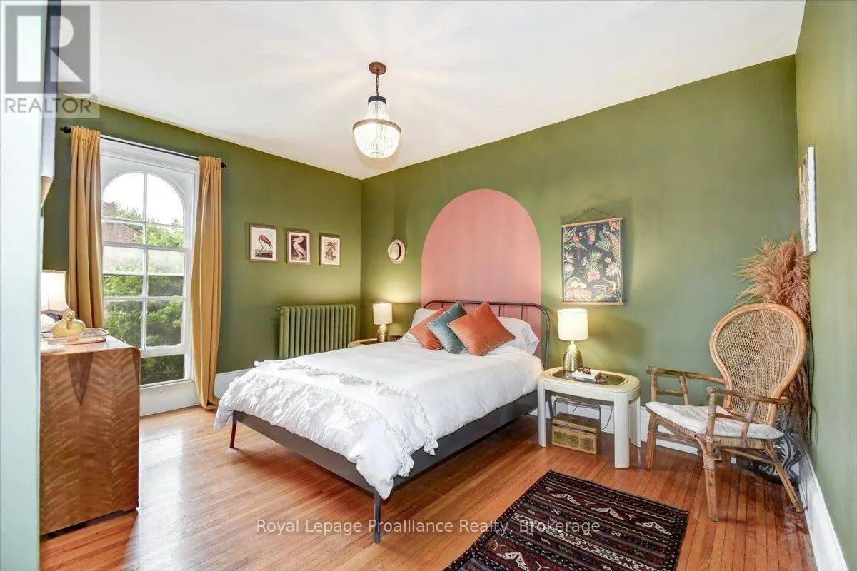 7 MARMORA STREET