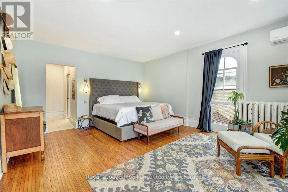 7 MARMORA STREET