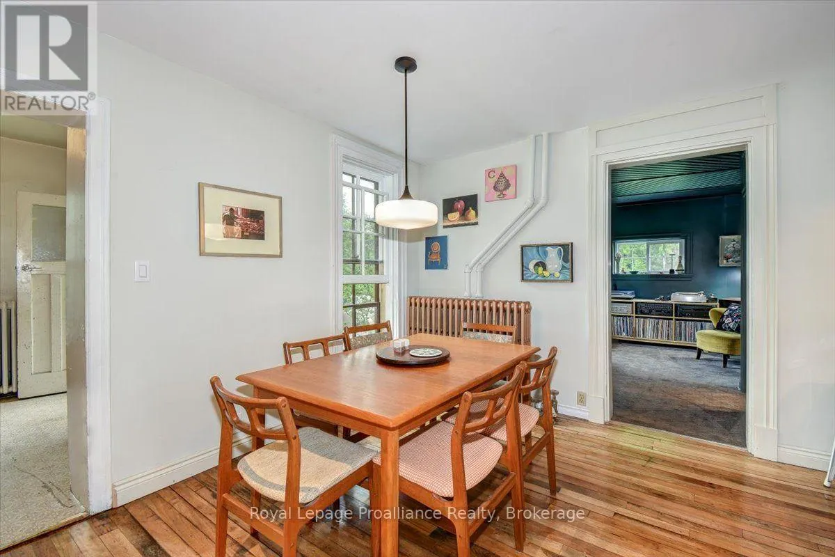 7 MARMORA STREET