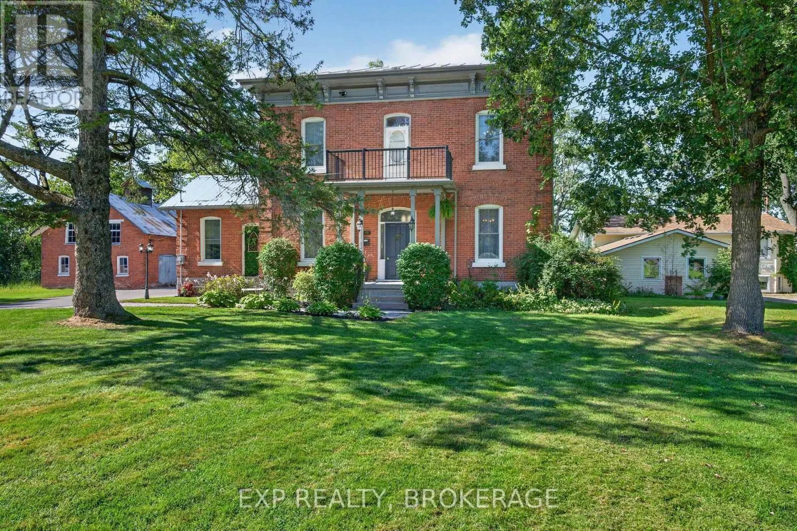 109 RIVER ROAD