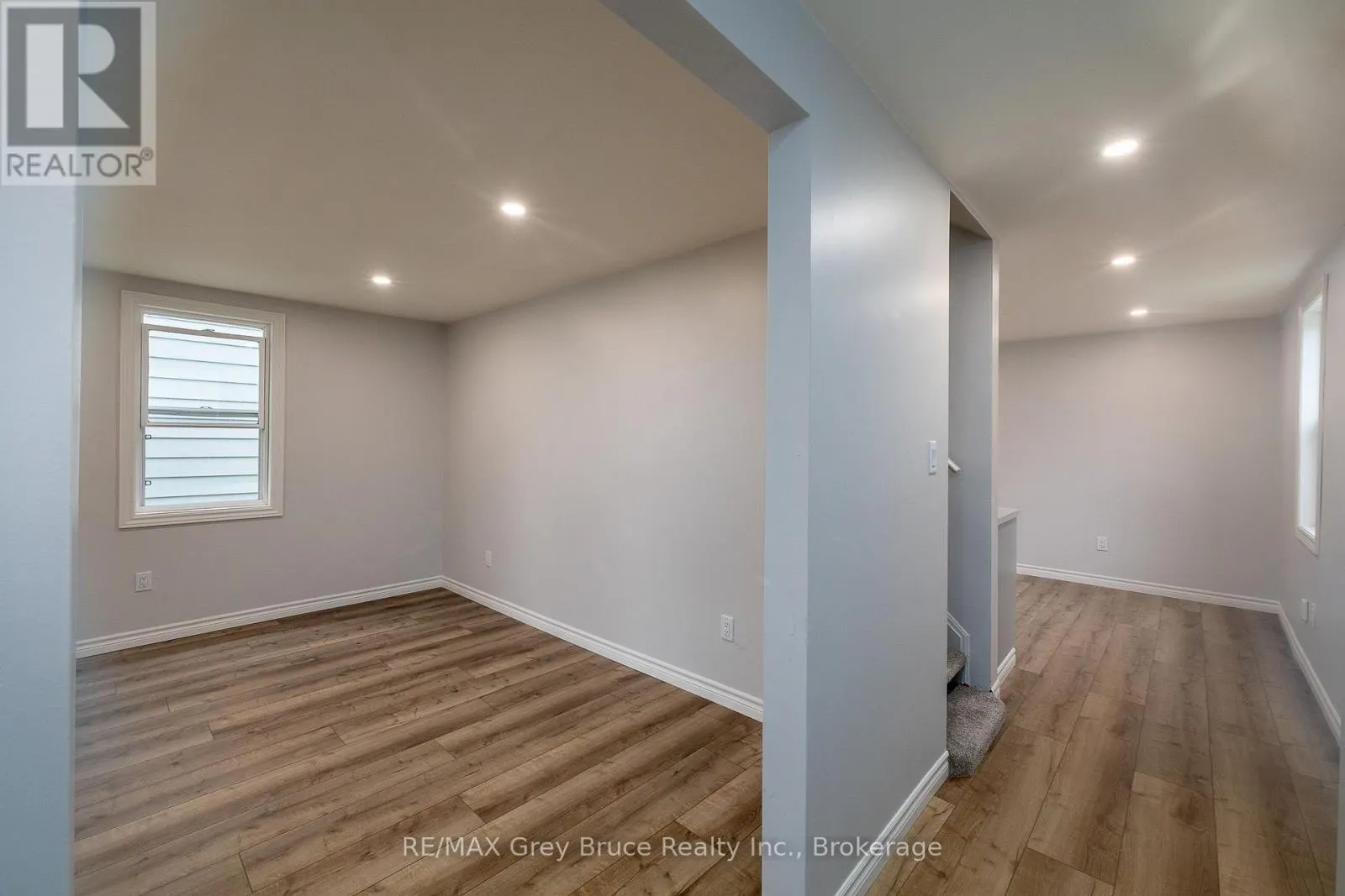 1131 3RD AVENUE W