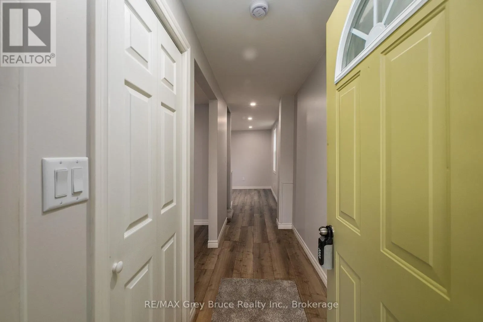1131 3RD AVENUE W