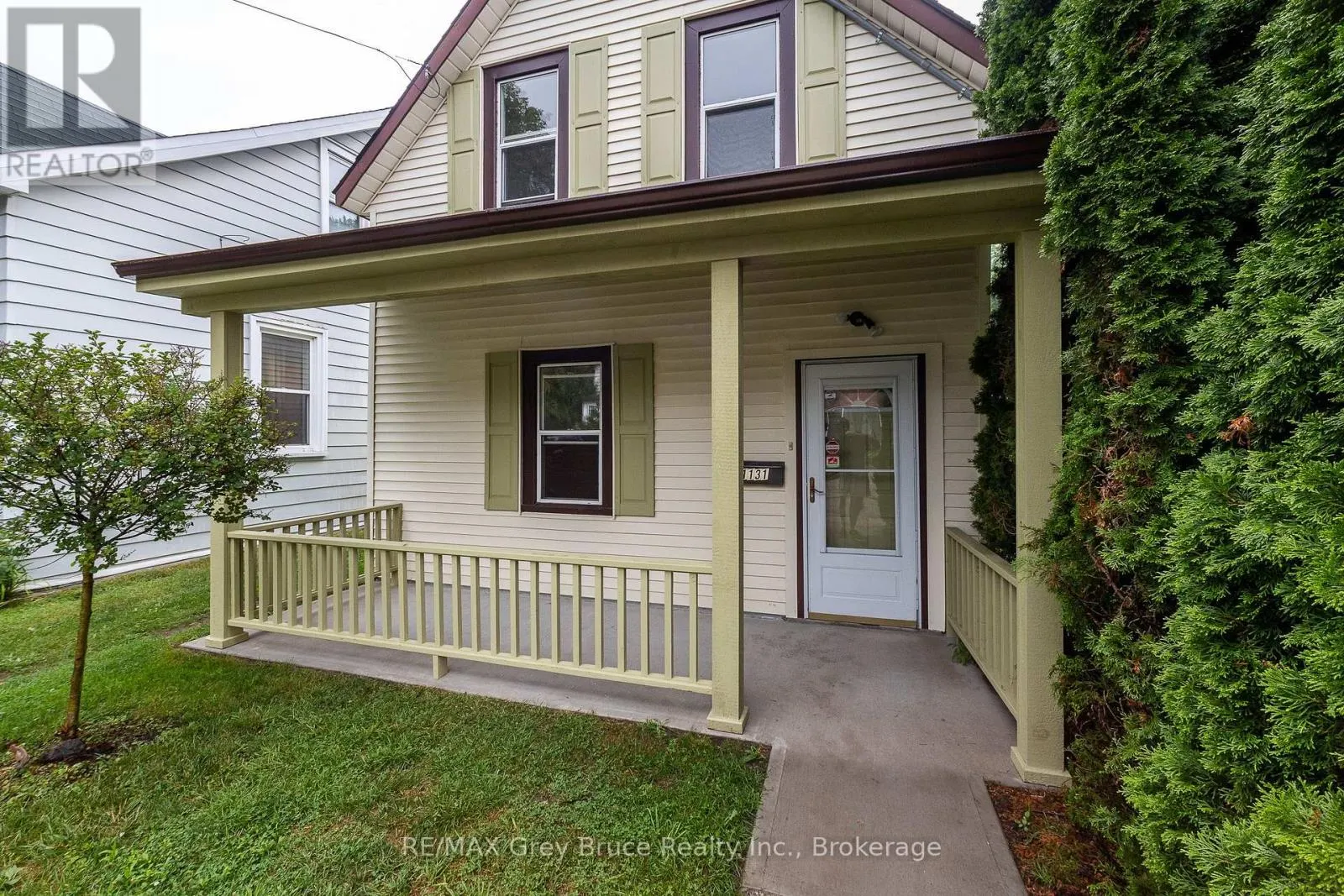 1131 3RD AVENUE W