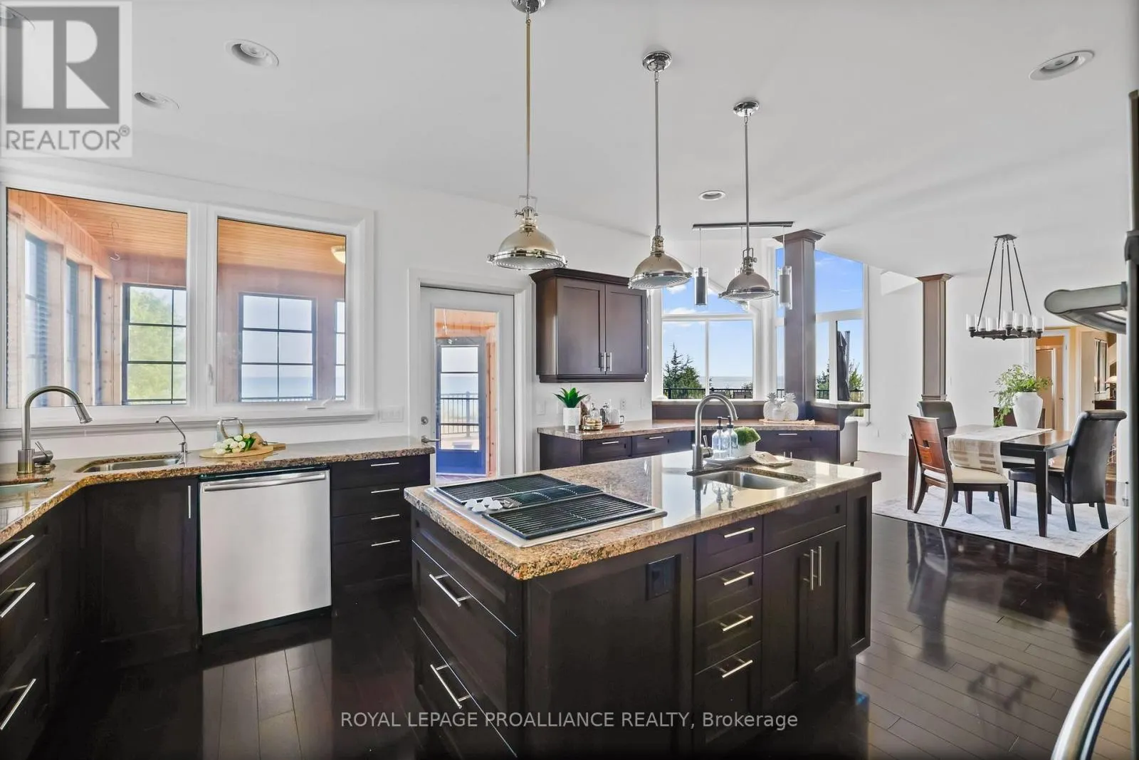 263 LAKESHORE ROAD