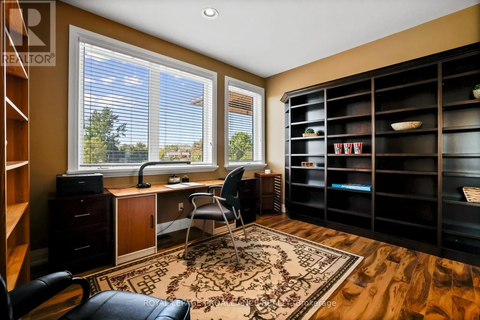 263 LAKESHORE ROAD