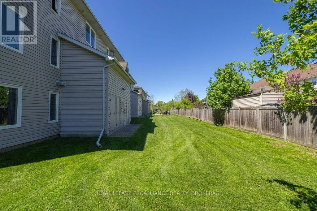 2104 - 225 OAK STREET #2104