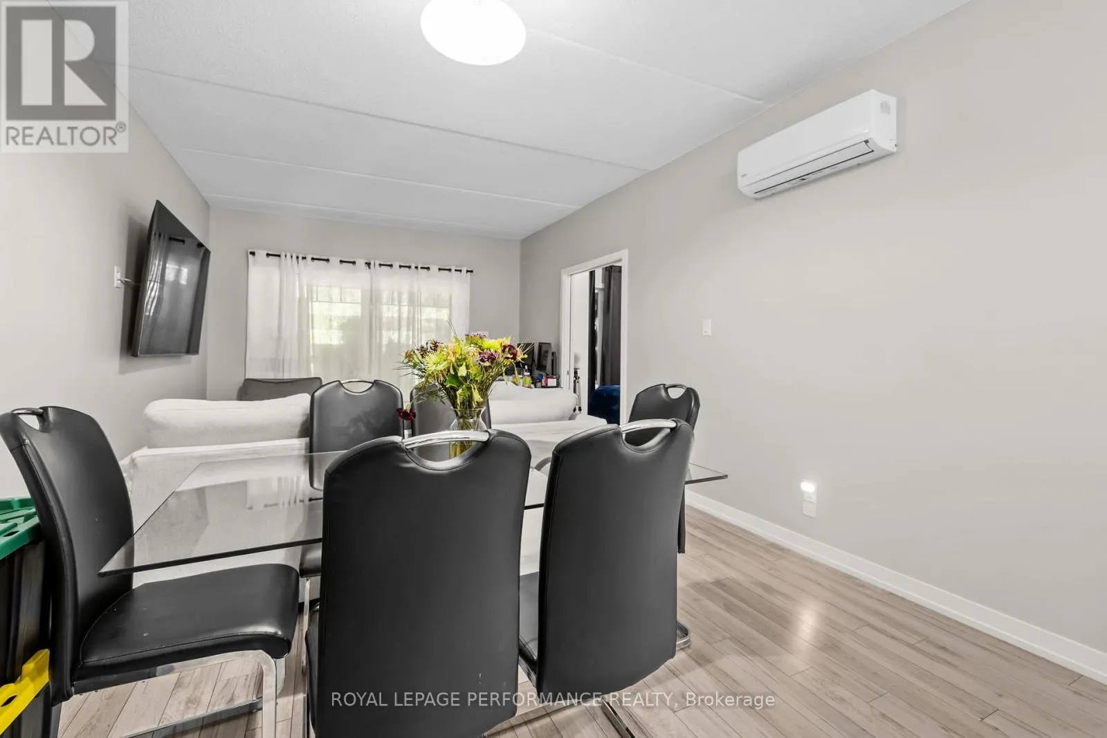 405 - 99 ST MORITZ TRAIL
