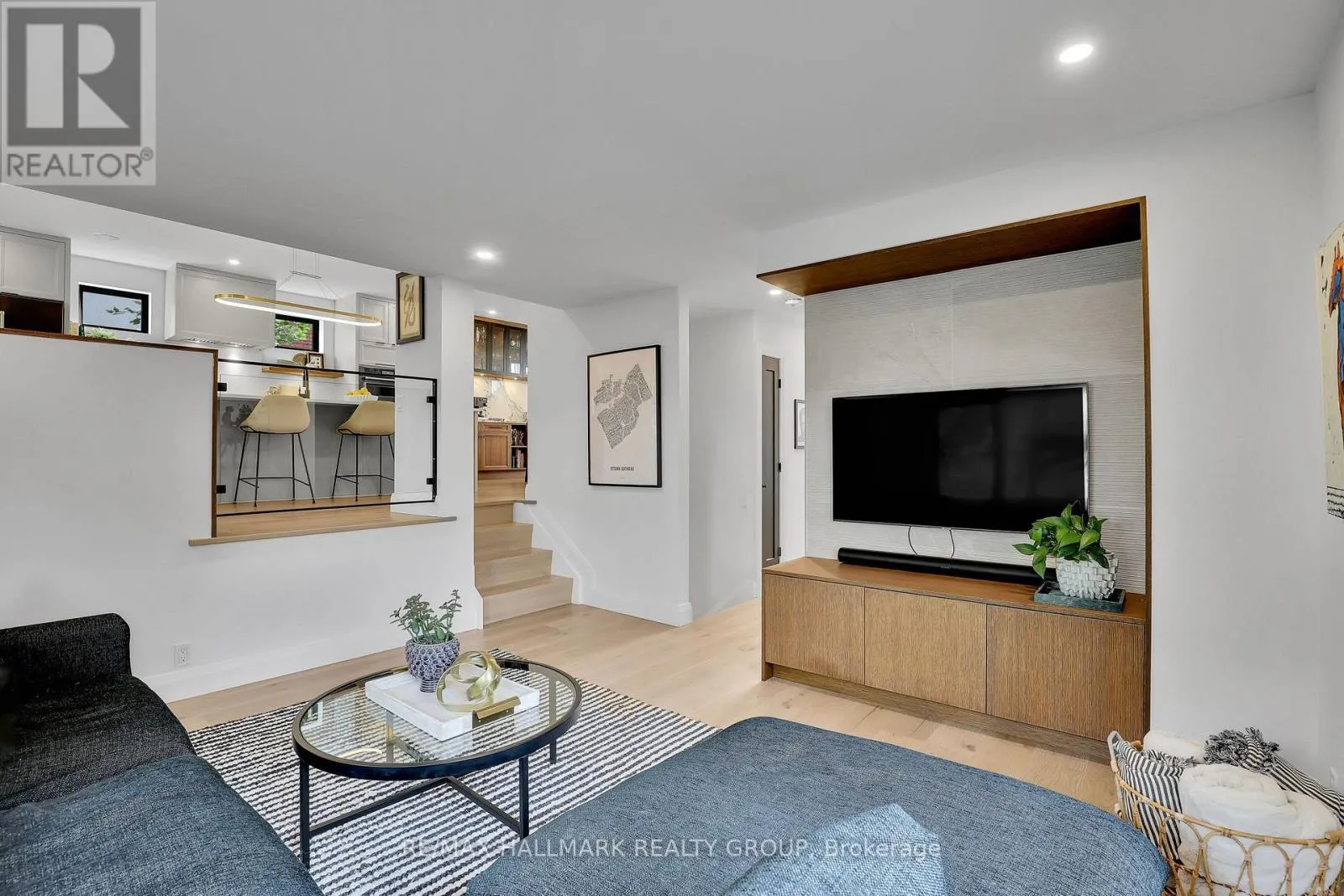 201 FARADAY STREET