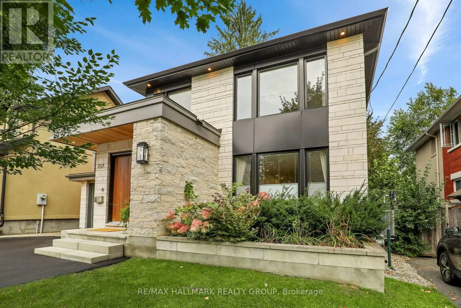 201 FARADAY STREET