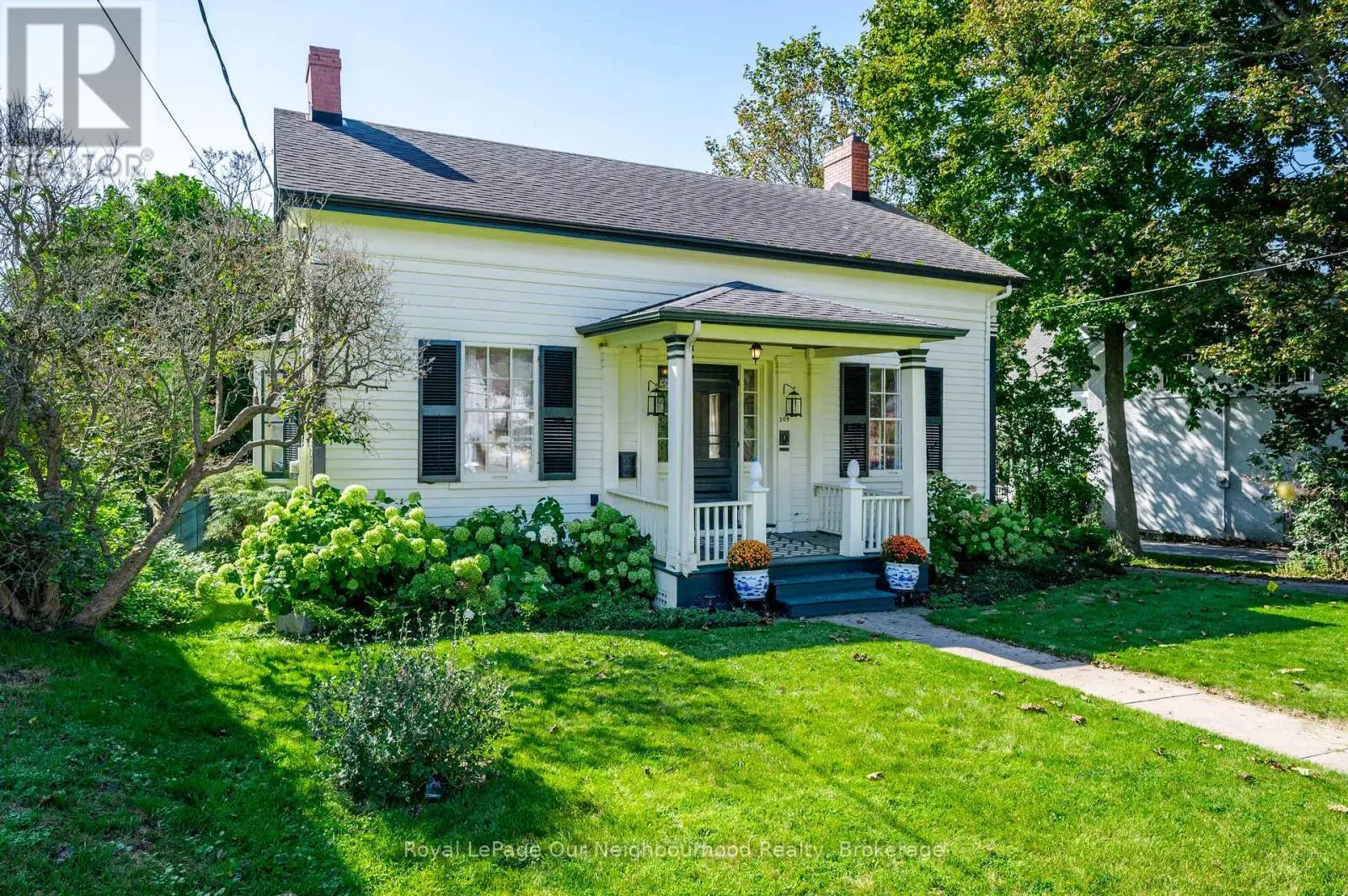 309 KING STREET W
