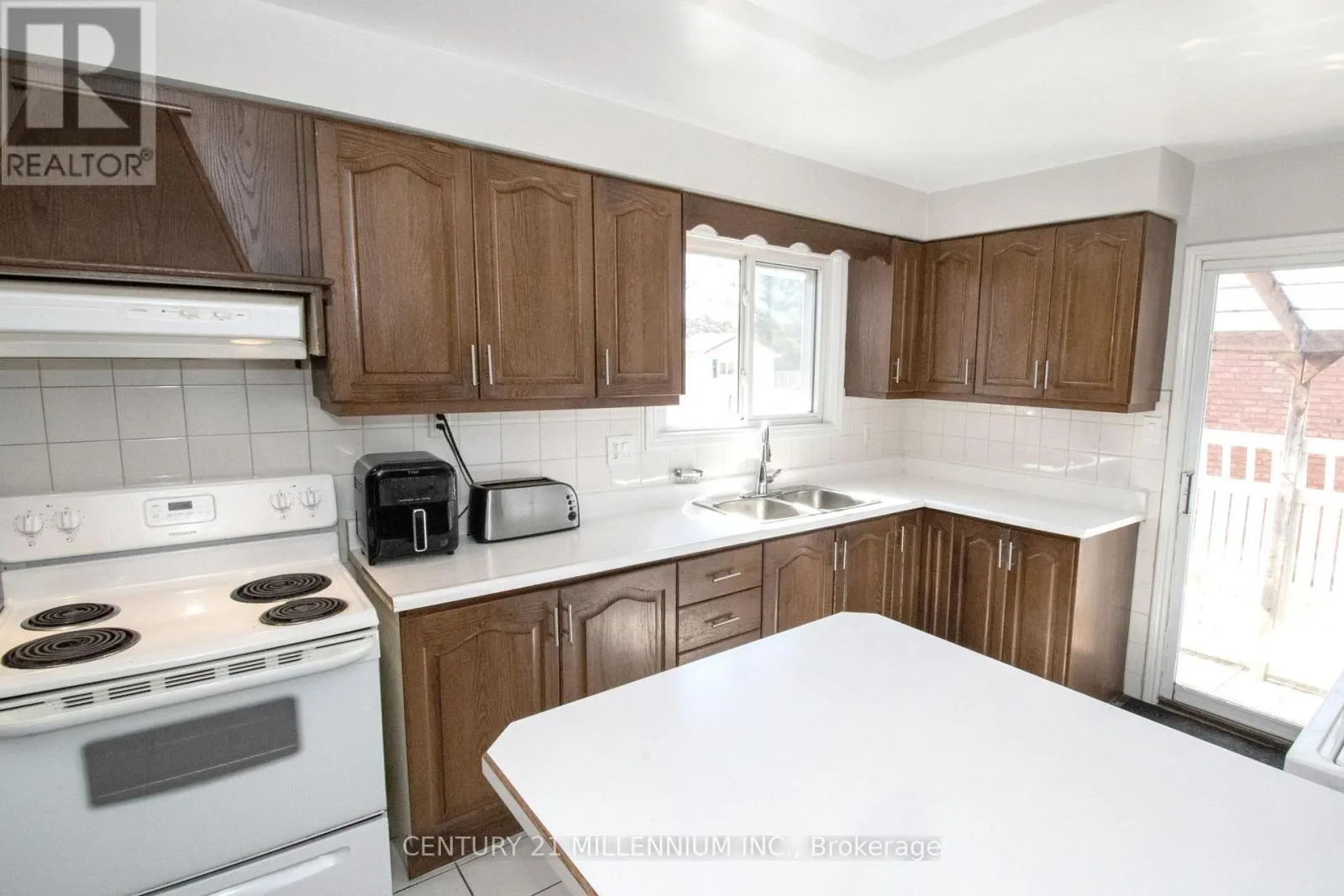 3 COLLEGE PARK DRIVE