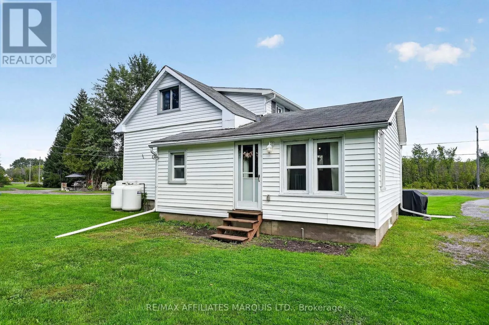 10621 COUNTY ROAD 2 ROAD