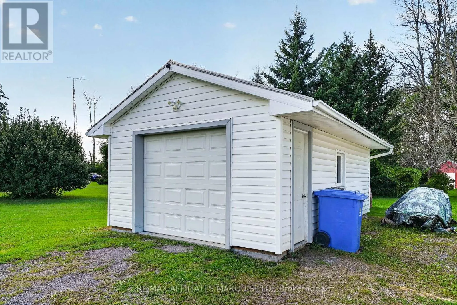 10621 COUNTY ROAD 2 ROAD
