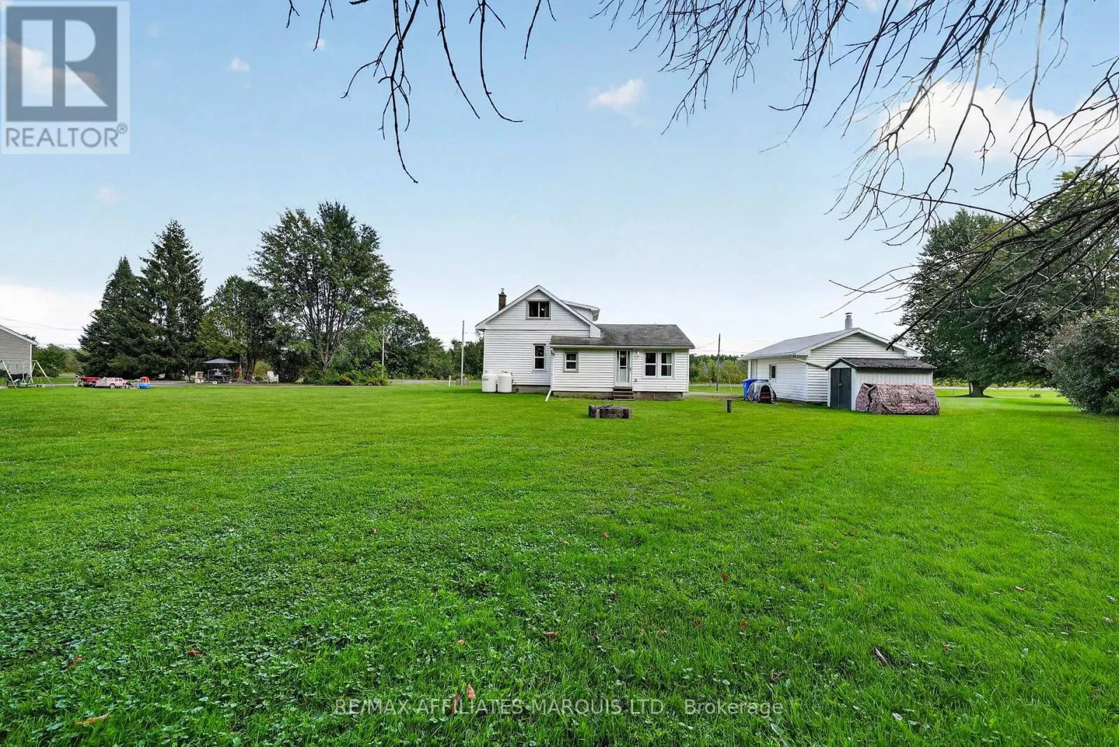 10621 COUNTY ROAD 2 ROAD