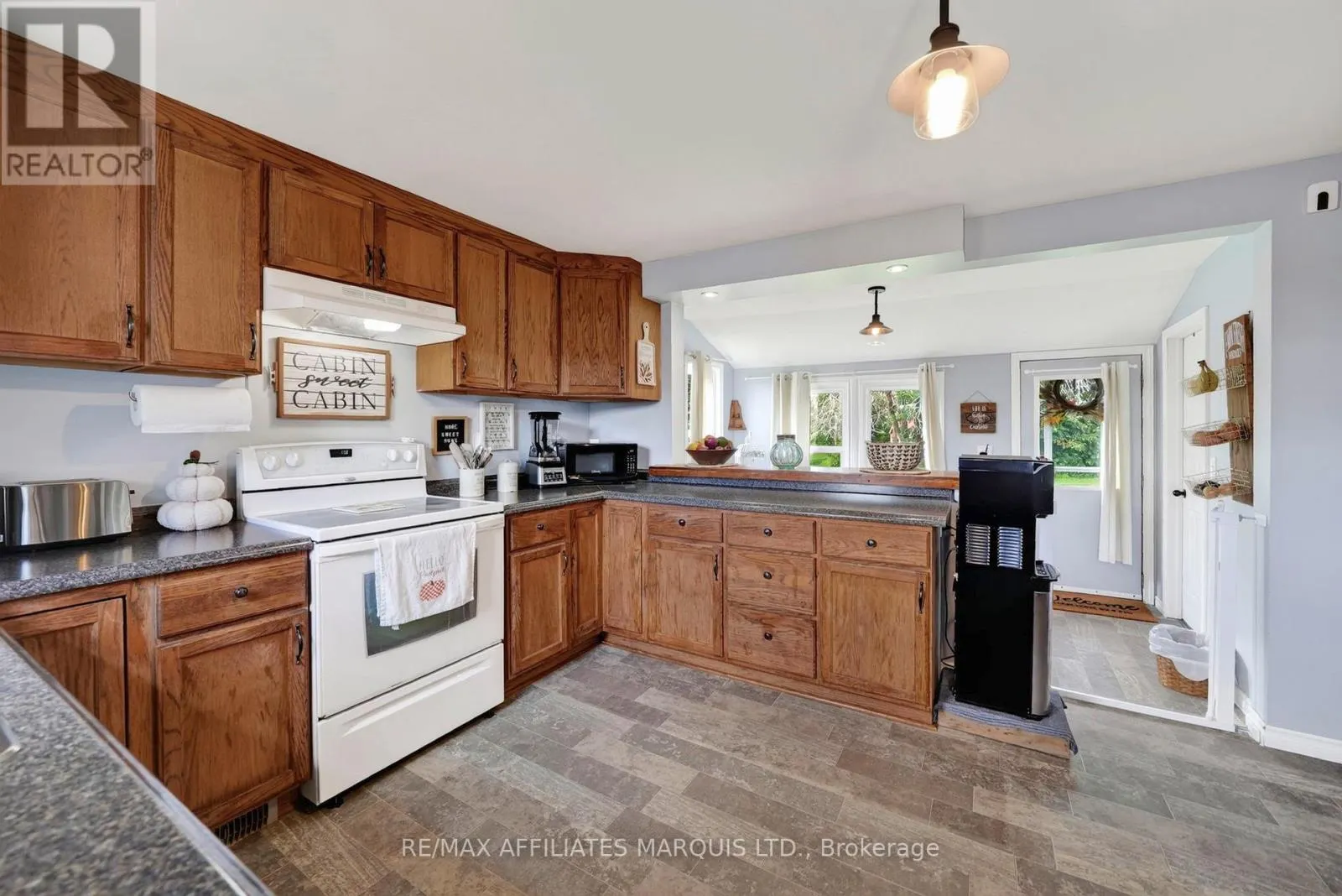 10621 COUNTY ROAD 2 ROAD
