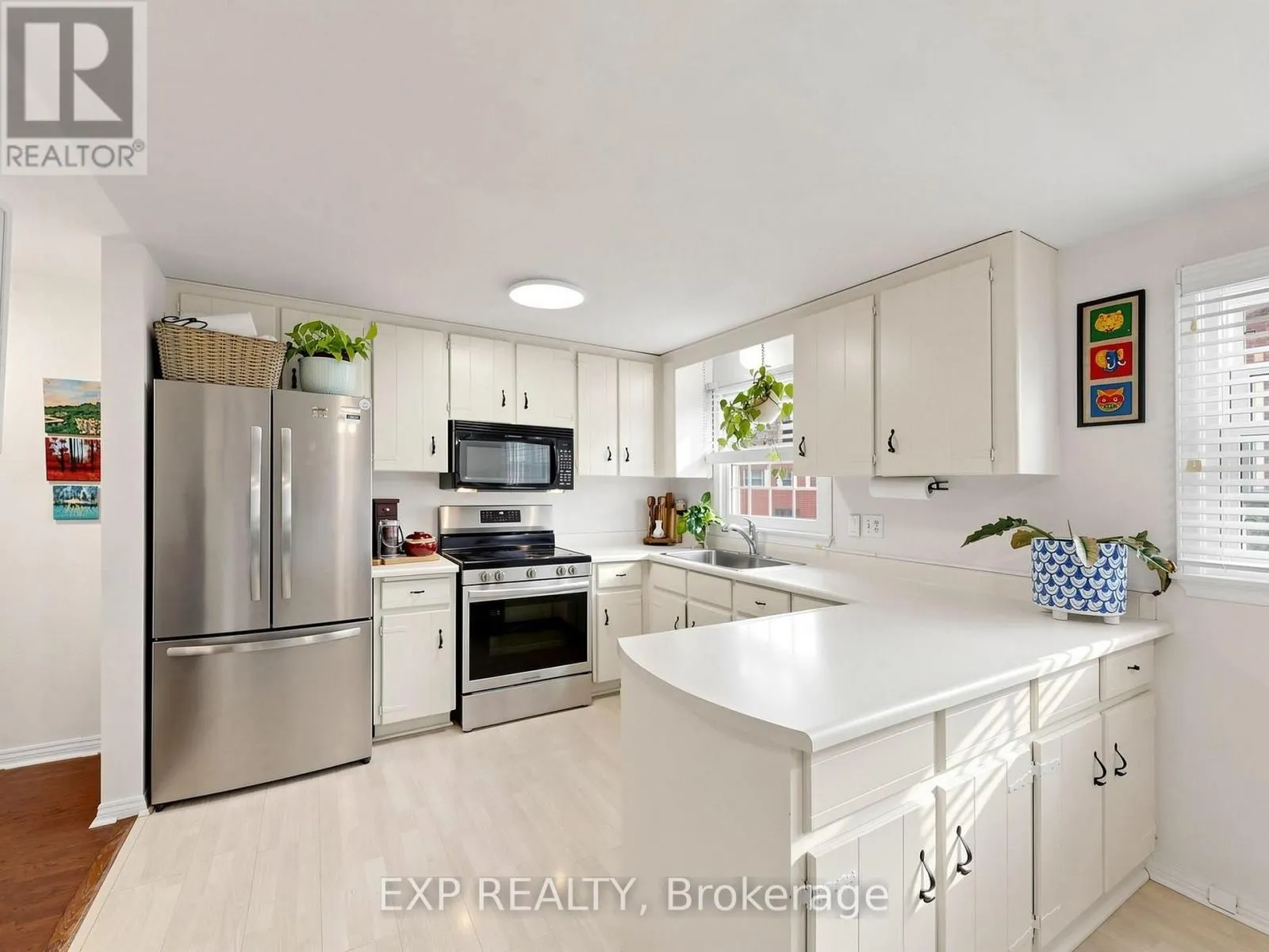 12 - 91 LIVINGSTON AVENUE
