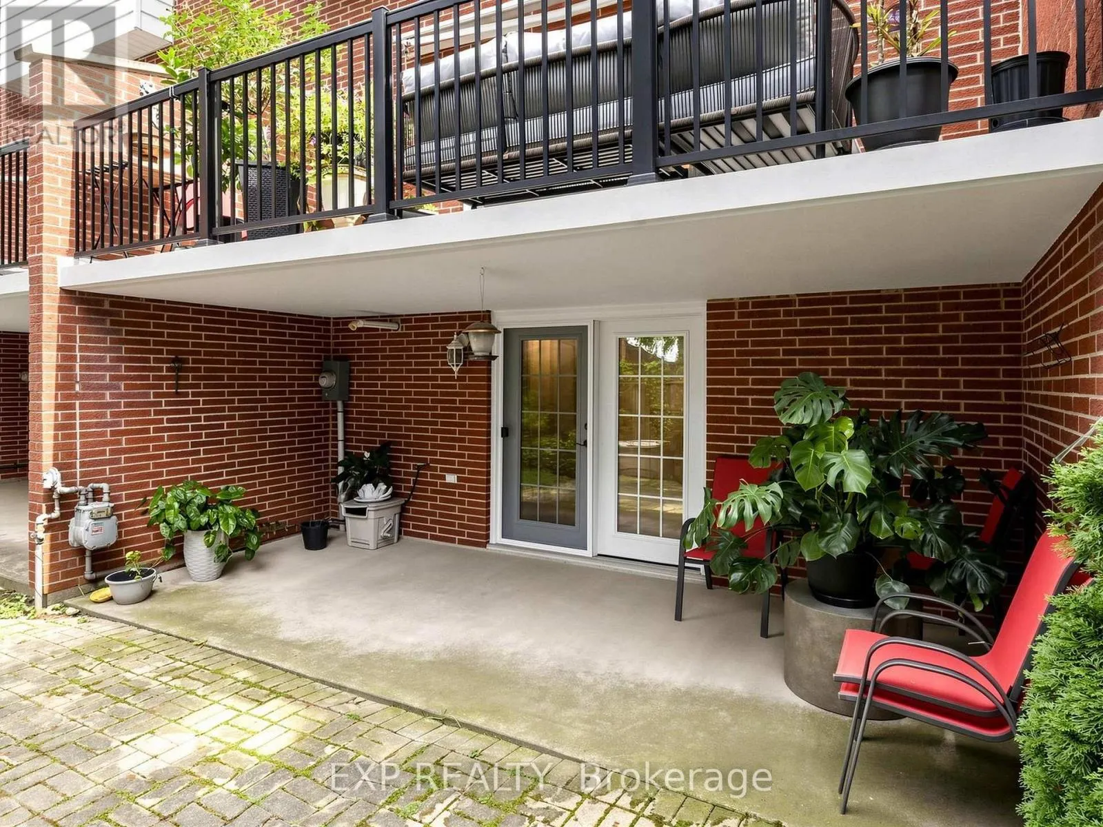 12 - 91 LIVINGSTON AVENUE
