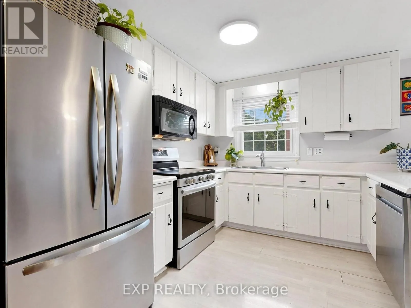 12 - 91 LIVINGSTON AVENUE