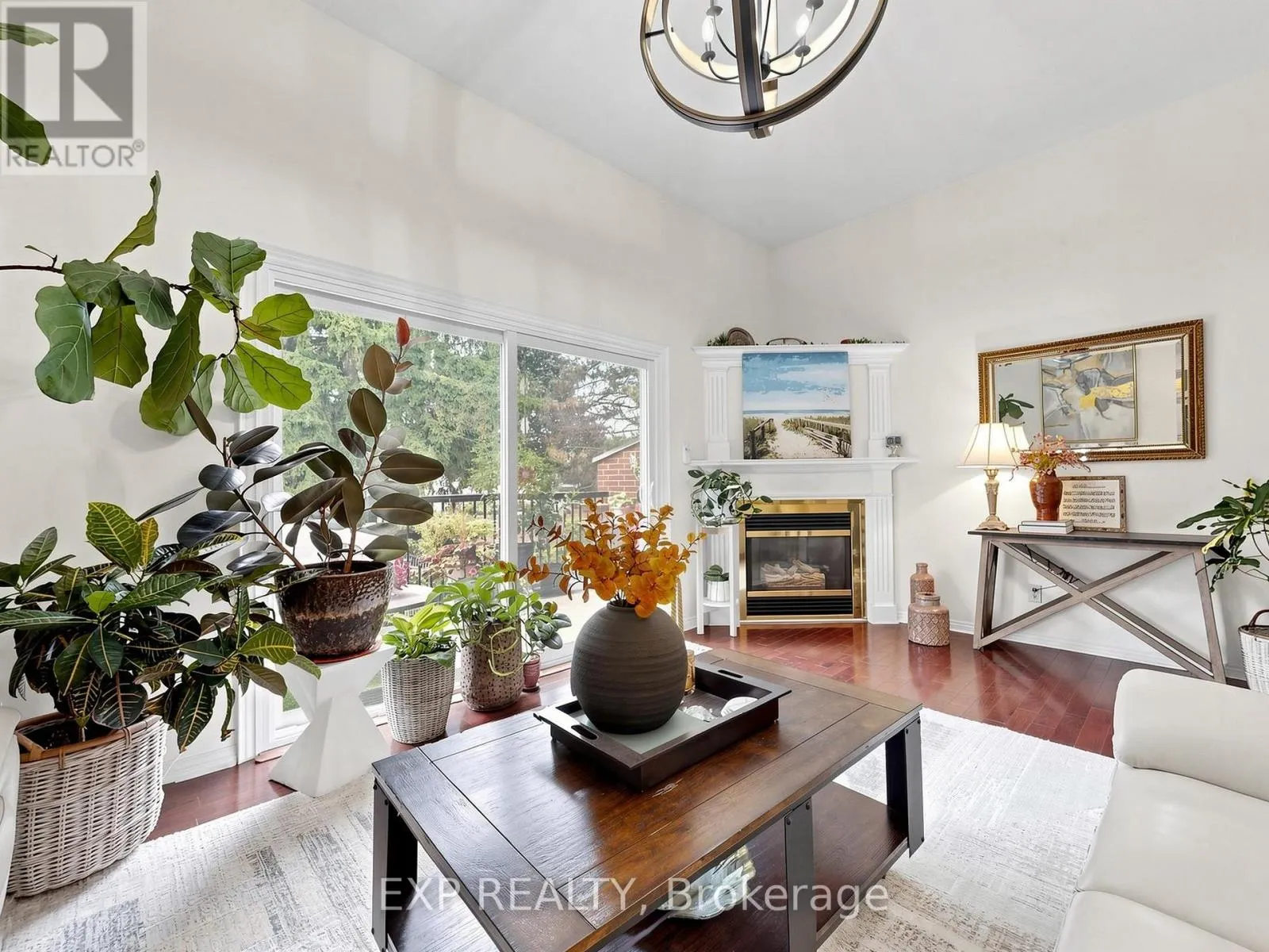 12 - 91 LIVINGSTON AVENUE
