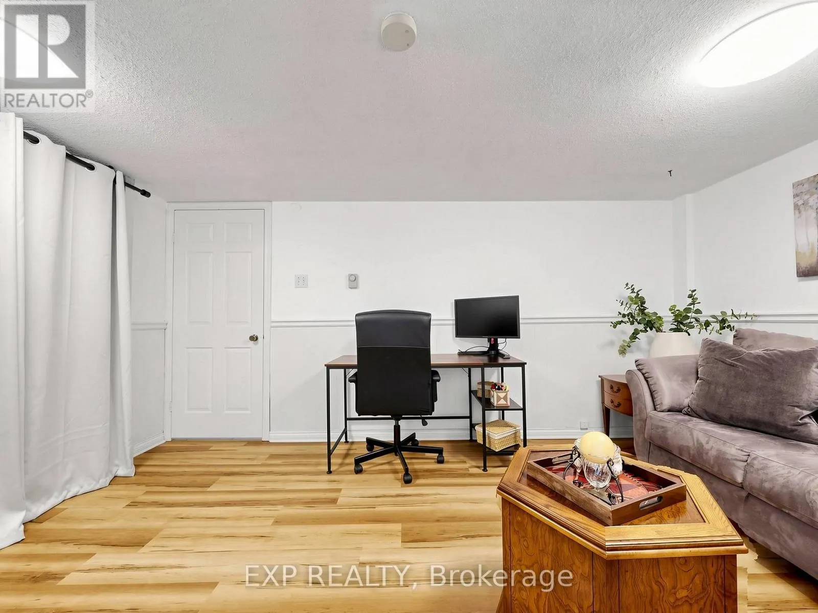12 - 91 LIVINGSTON AVENUE