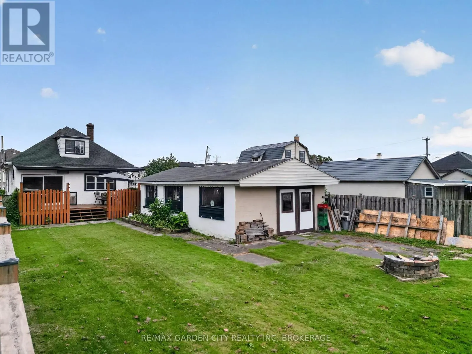 19 CUNNINGHAM STREET