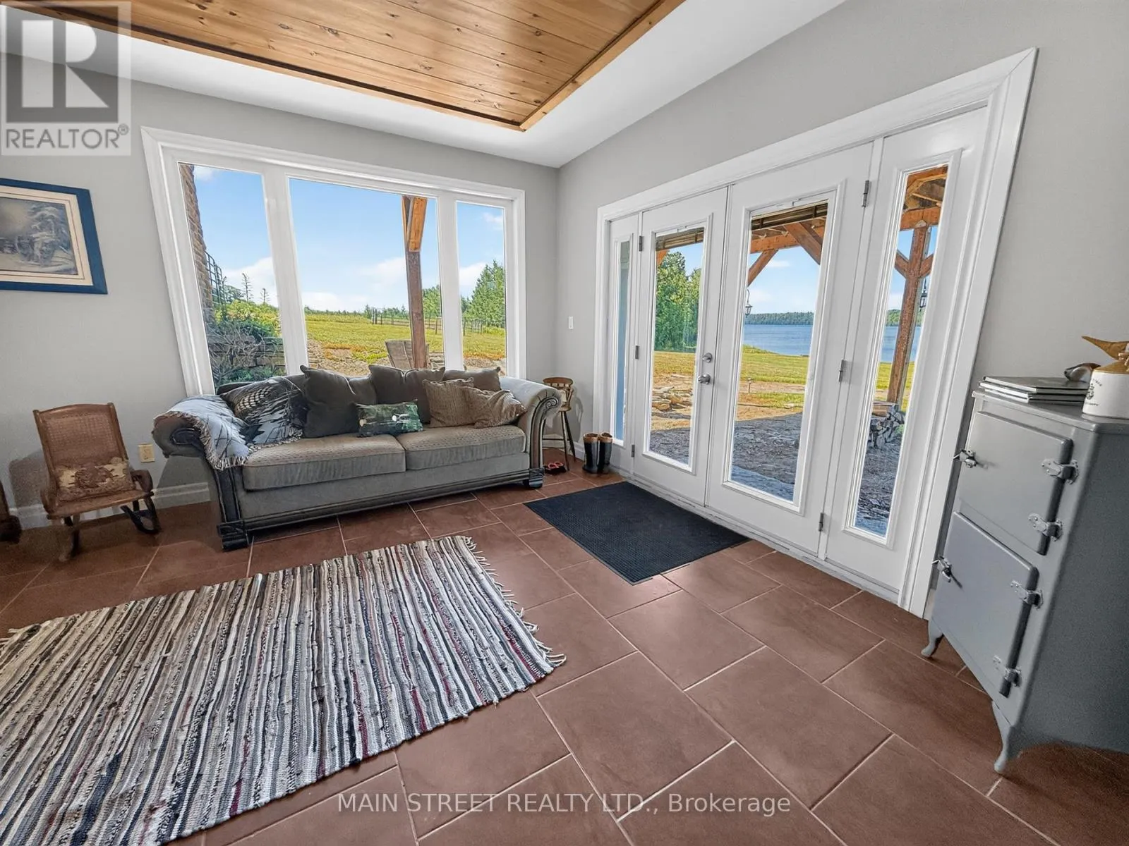 509A MCARTHUR TRAIL