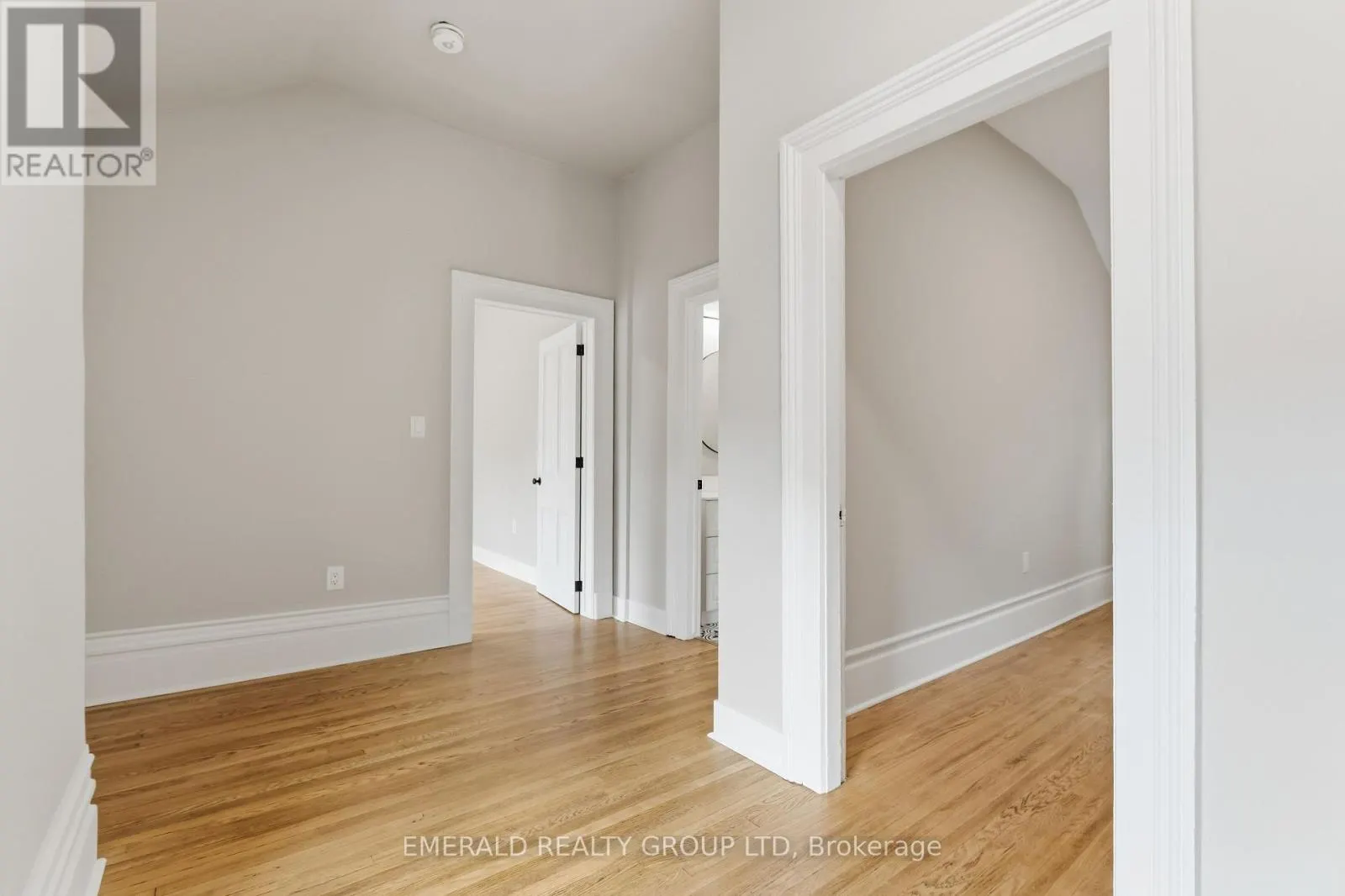 UPPER - 7 ORMOND STREET S #Upper
