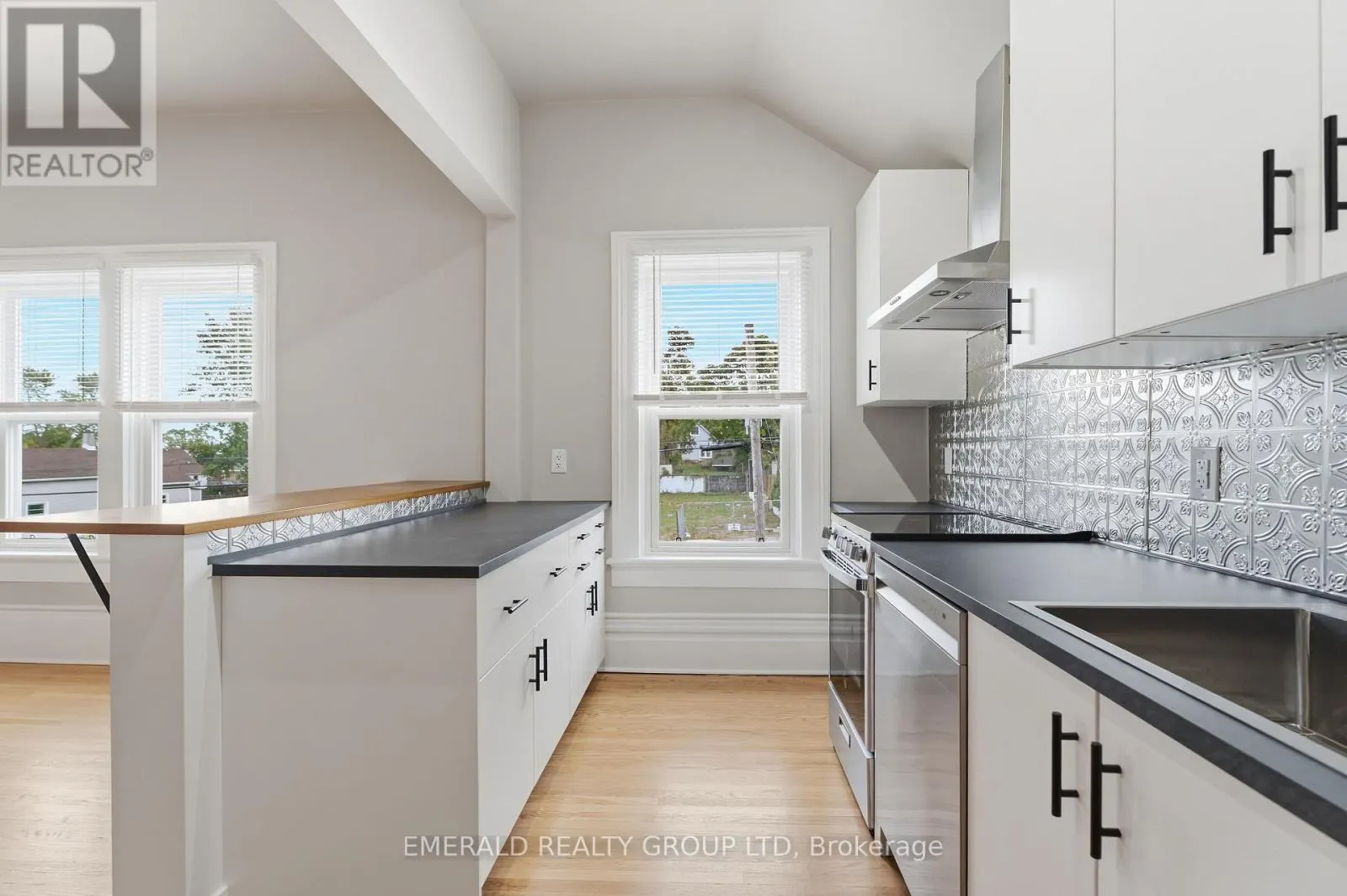 UPPER - 7 ORMOND STREET S #Upper