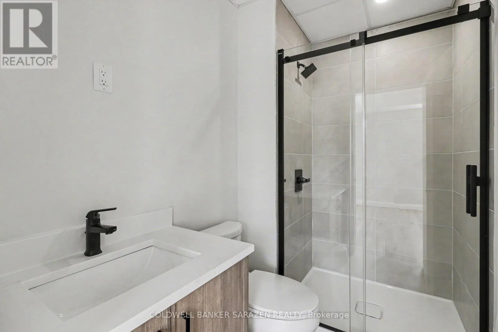 301 - 42 MCARTHUR AVENUE
