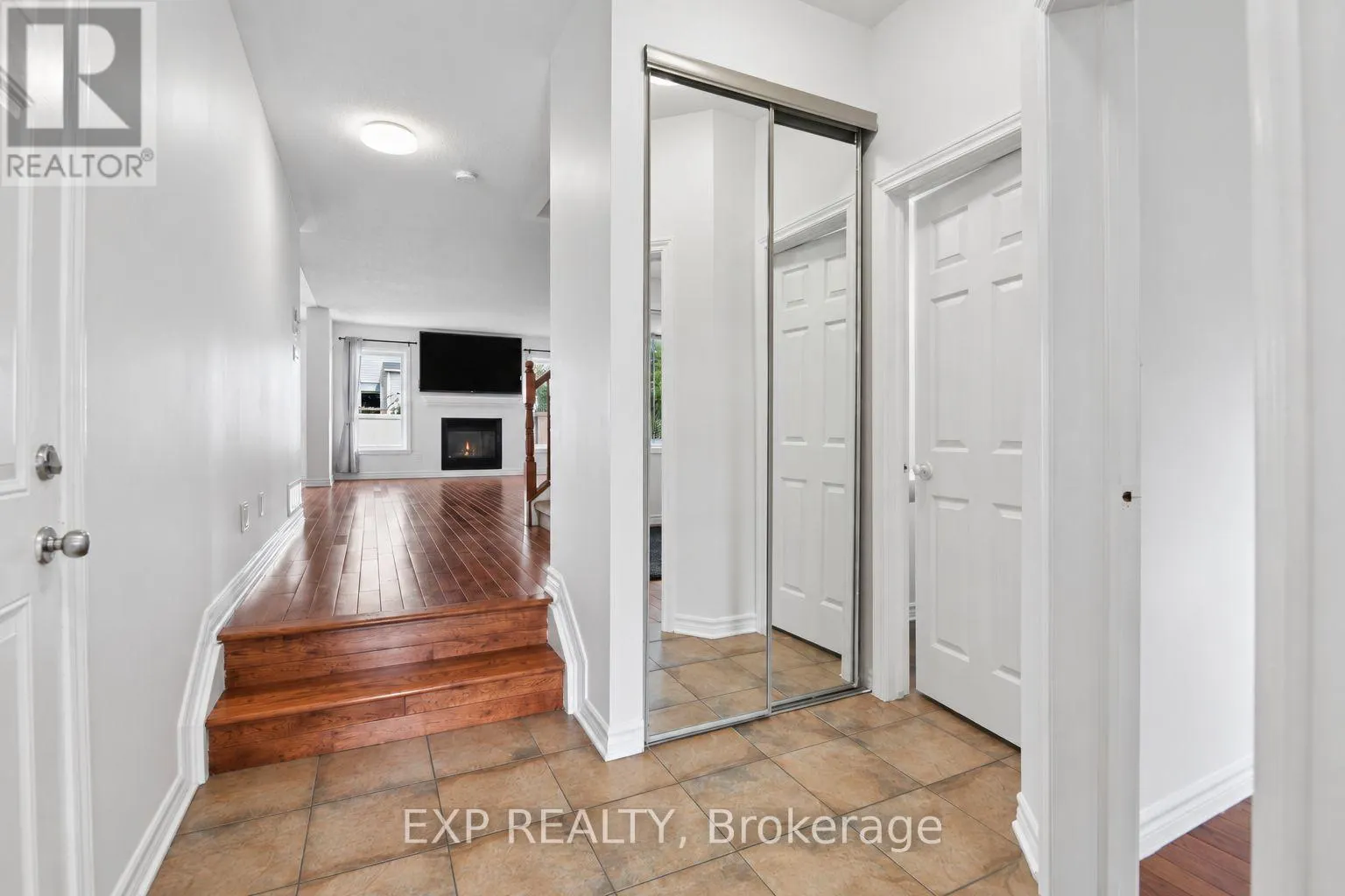 322 FOXRIDGE WAY