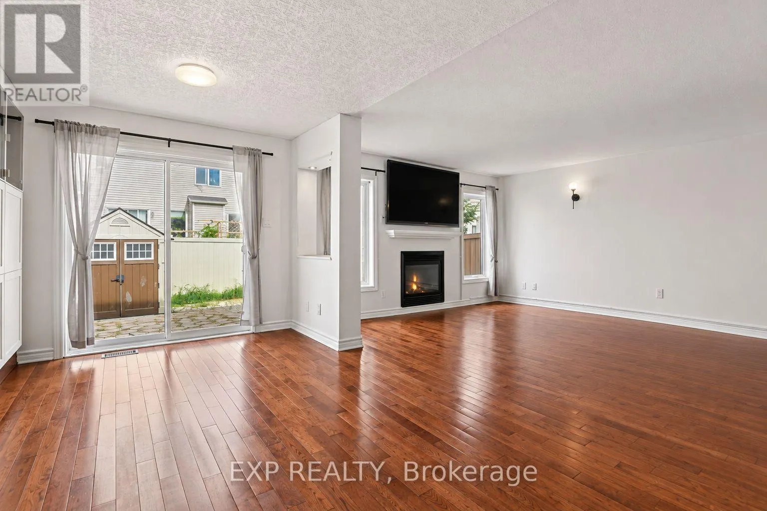322 FOXRIDGE WAY