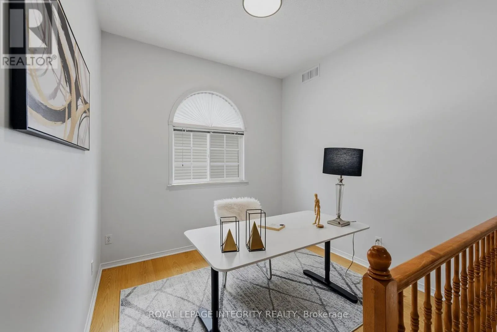 176 WINDANCE CRESCENT